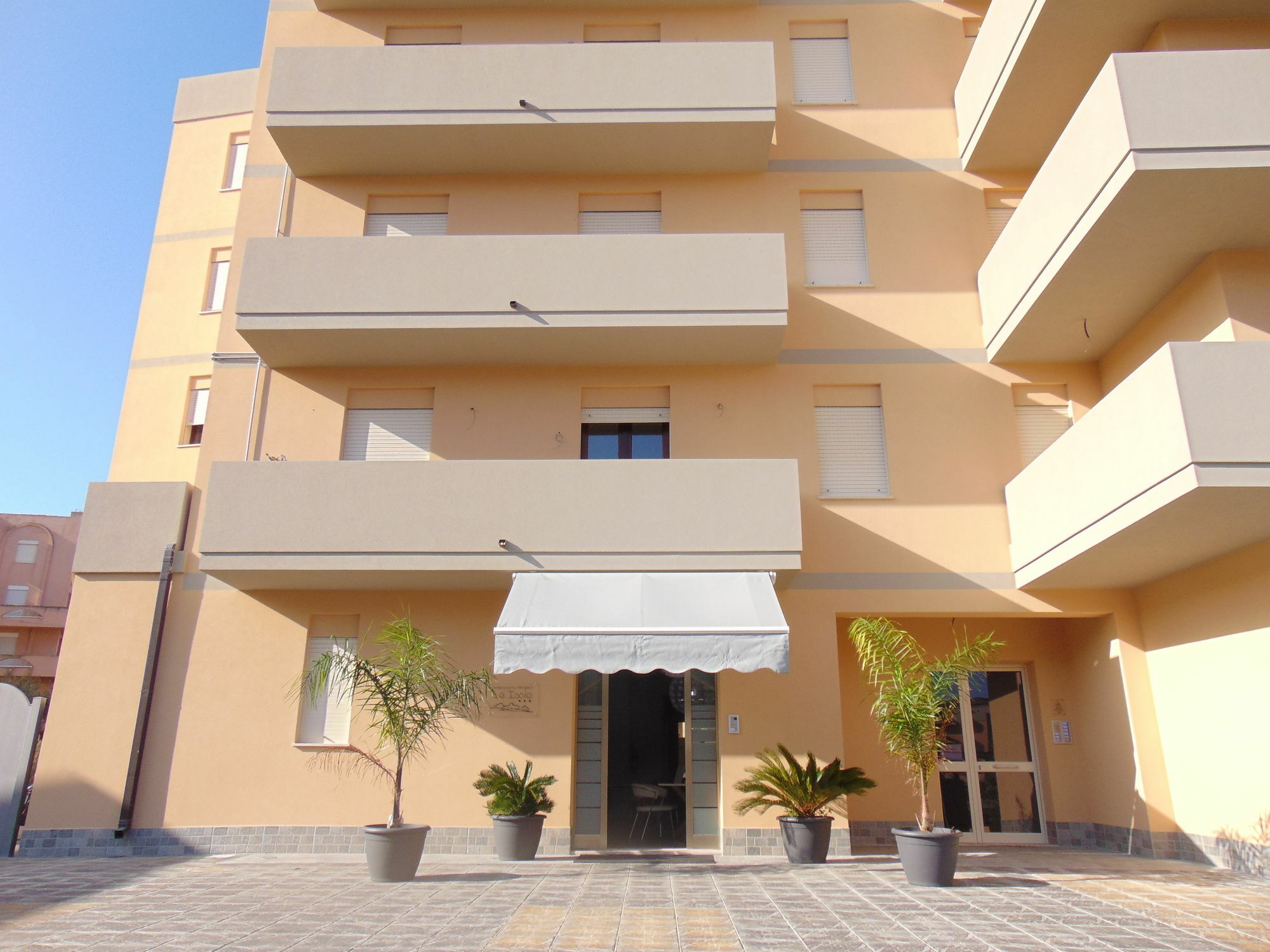 Residence Le Isole Марсала Экстерьер фото